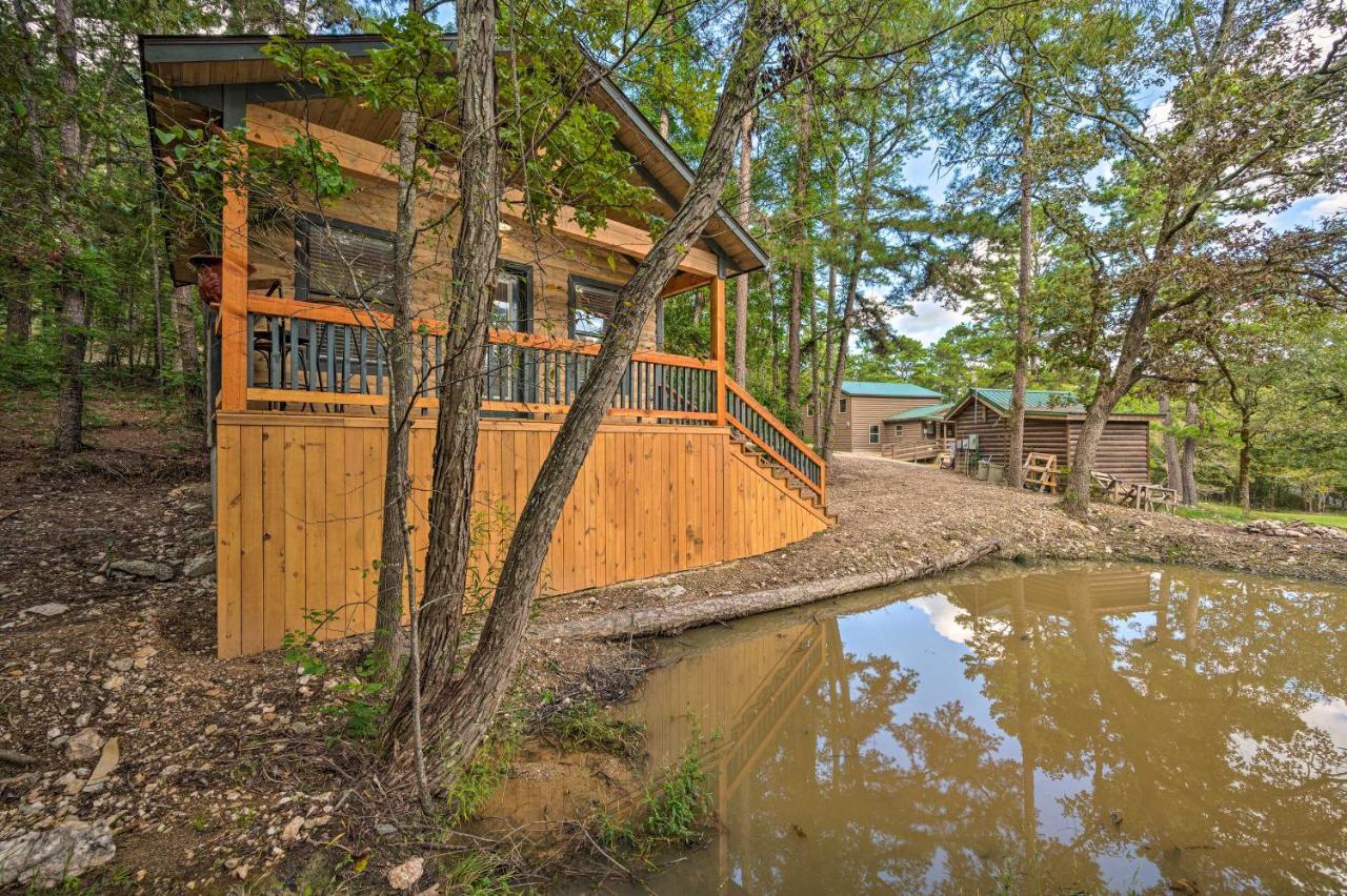 Romantic Broken Bow Cabin With Jacuzzi And Fire Pit! Bagian luar foto